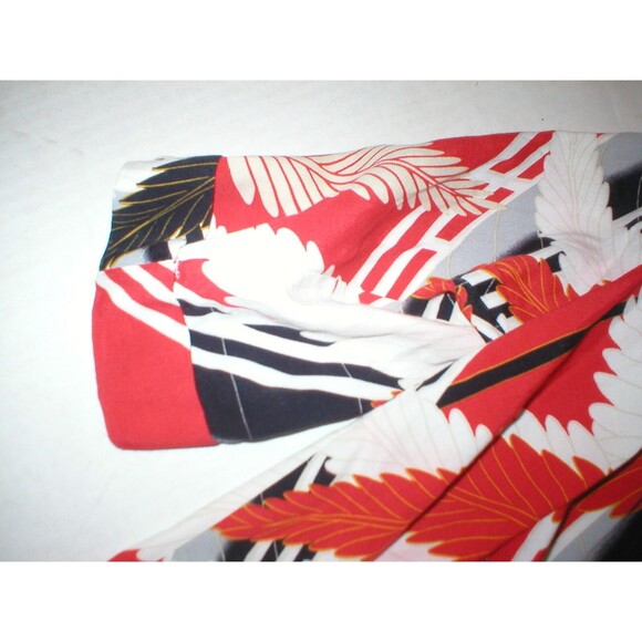 Womens New NWT $138 Tegan Blouse Red Raven Plummage Cowl Neck 0 White Black Gray - Picture 5 of 6